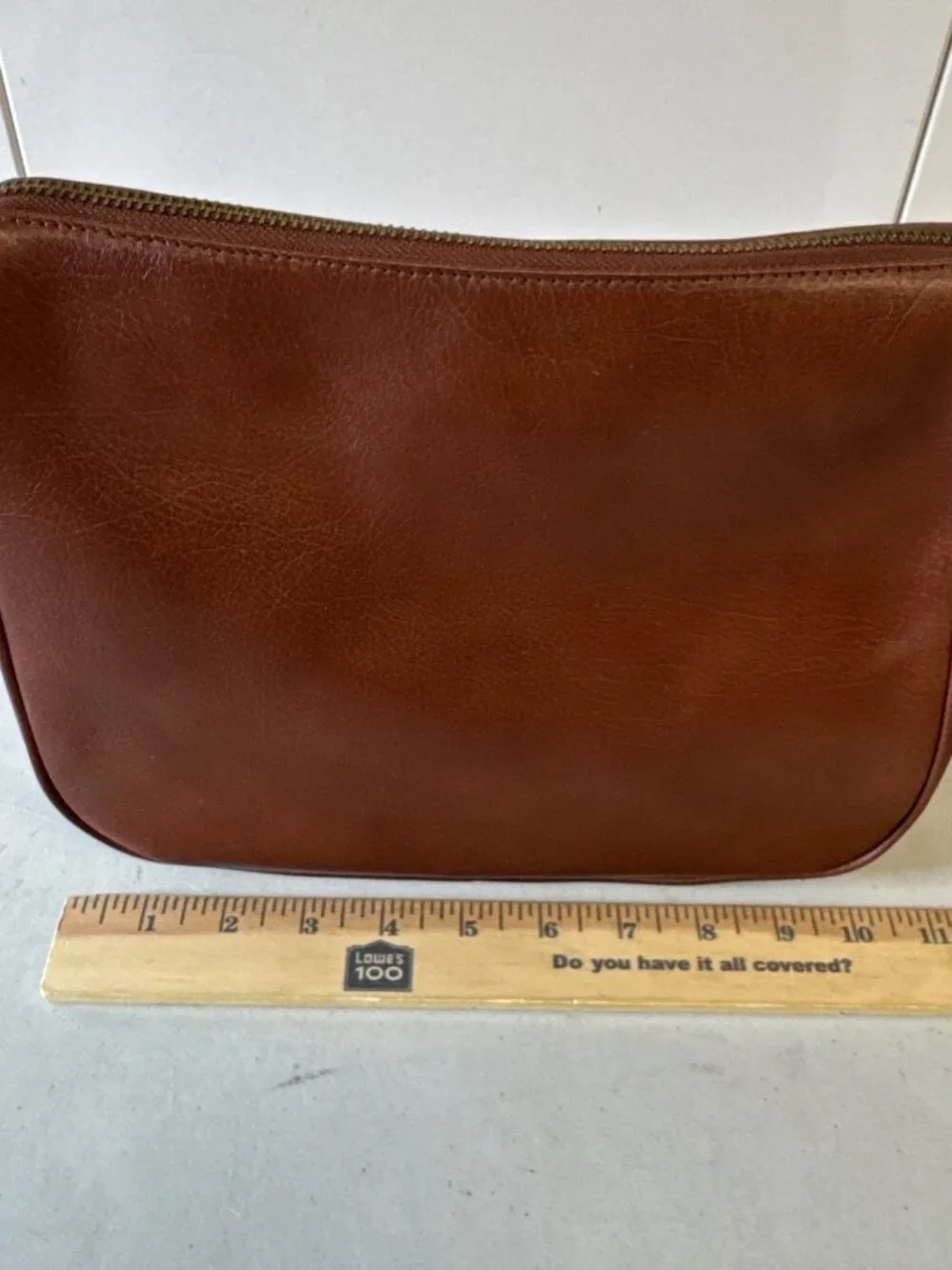 Leather & Co. by Liz Claiborne Brown Leather Crossbody‎ Purse 51803 SADL STATUS